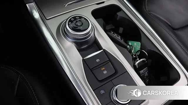 Ford Explorer 6th Generation 2023 Белый из Кореи, фото 3