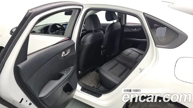 Kia Come New K3 2019 Белый из Кореи, фото 3