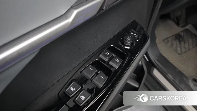 Ssangyong The New Torres 2024 Черный из Кореи, фото 3