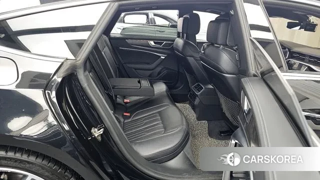 Audi A7 (4K) 2021 Черный из Кореи, фото 3