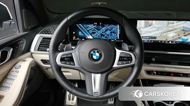 BMW X7 (G07) 2023 Белый из Кореи, фото 3