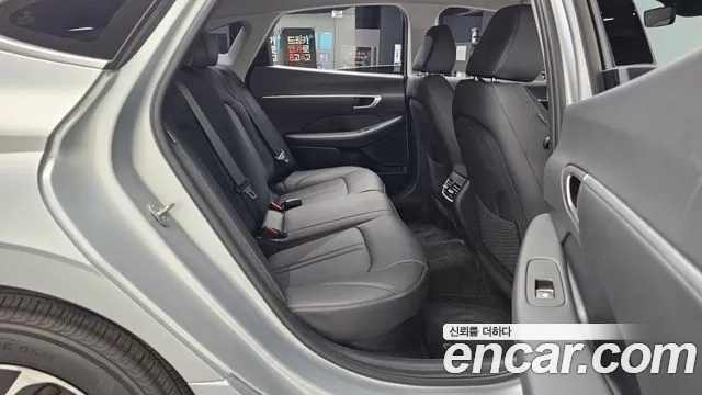 Hyundai Sonata D Edge Hybrid (DN8) 2023 Серебряный из Кореи, фото 3