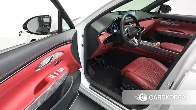 Genesis GV70 2021 Белый из Кореи, фото 3