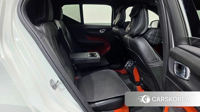 Volvo XC40 2019 Белый из Кореи, фото 3