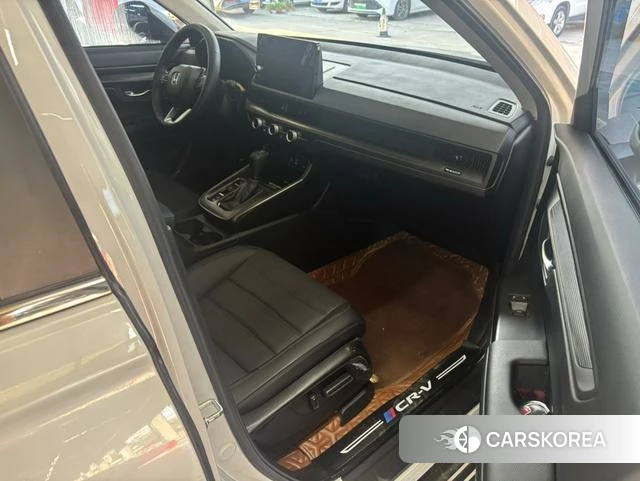 Honda CR-V 2023 Белый из Китая, фото 3