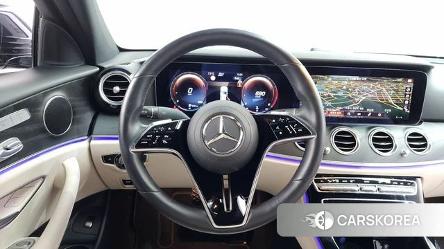 Mercedes-Benz E-Class W213 2022 Синий из Кореи, фото 3