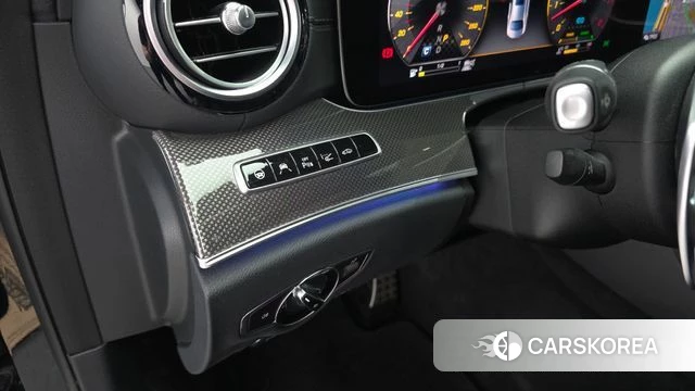 Mercedes-Benz E-Class W213 2019 Черный из Кореи, фото 3