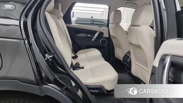 Land Rover Discovery Sports 2nd Generation 2023 Черный из Кореи, фото 3