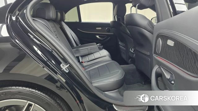 Mercedes-Benz E-Class W213 2022 Черный из Кореи, фото 3