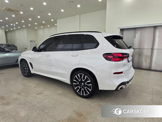 BMW X5 (G05) 2026 Белый из Кореи, фото 3