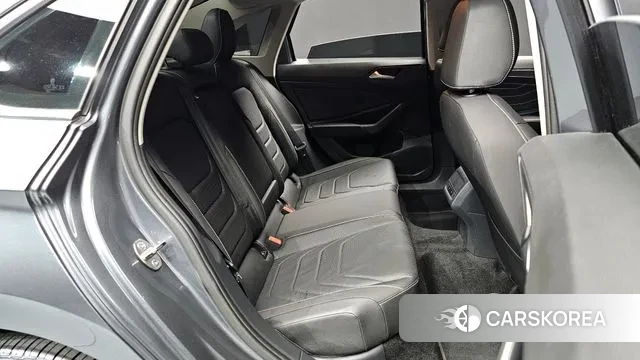 Volkswagen 7th Generation of Jetta 2024 Серый из Кореи, фото 3