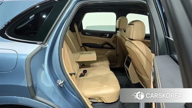 Porsche Cayenne (PO536) 2019 Серый из Кореи, фото 3