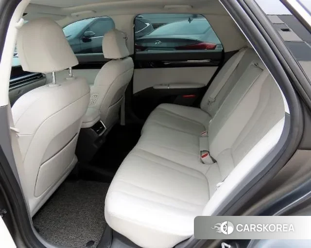 Hyundai Grandeur Hybrid (GN7) 2023 Серый из Кореи, фото 3