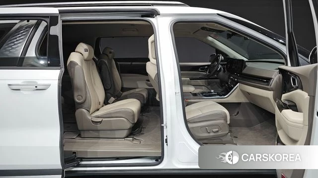 Kia Carnival 4th generation 2022 Белый из Кореи, фото 3