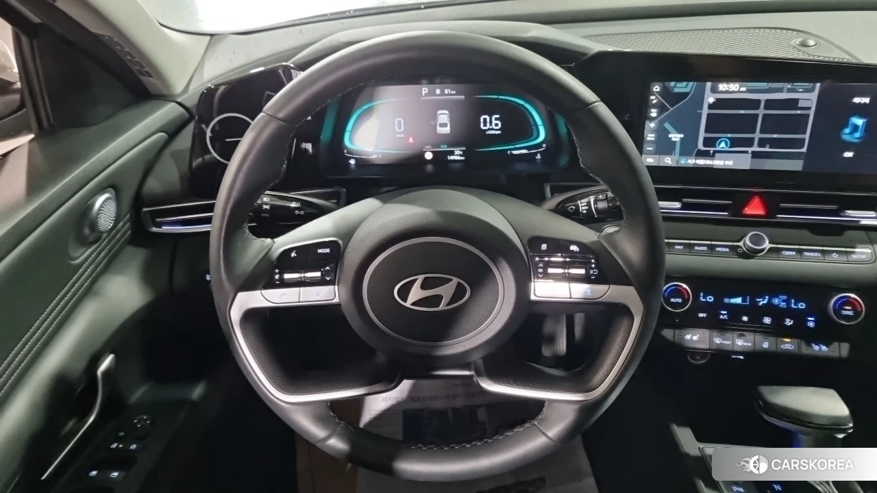 Hyundai The New Avante (CN7) 2024 Белый из Кореи, фото 3