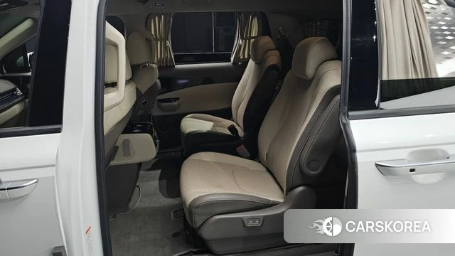 Kia Carnival 4th generation 2022 Белый из Кореи, фото 3