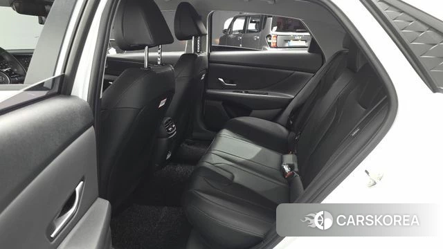 Hyundai The New Avante (CN7) 2025 Белый из Кореи, фото 3