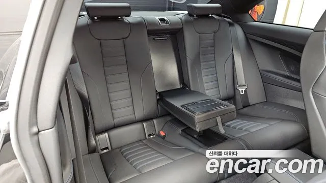 BMW 2 Series (G42) 2023 Черный из Кореи, фото 3