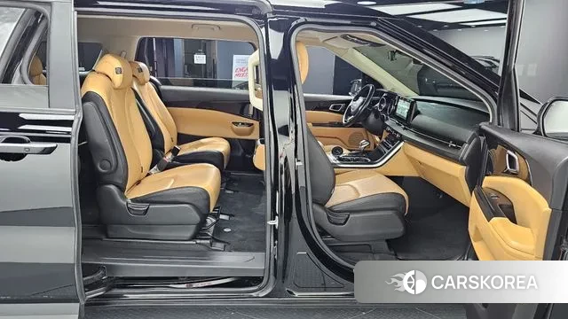 Kia Carnival 4th generation 2021 Черный из Кореи, фото 3