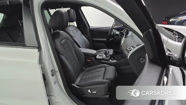 BMW X3 (G01) 2022 Белый из Кореи, фото 3