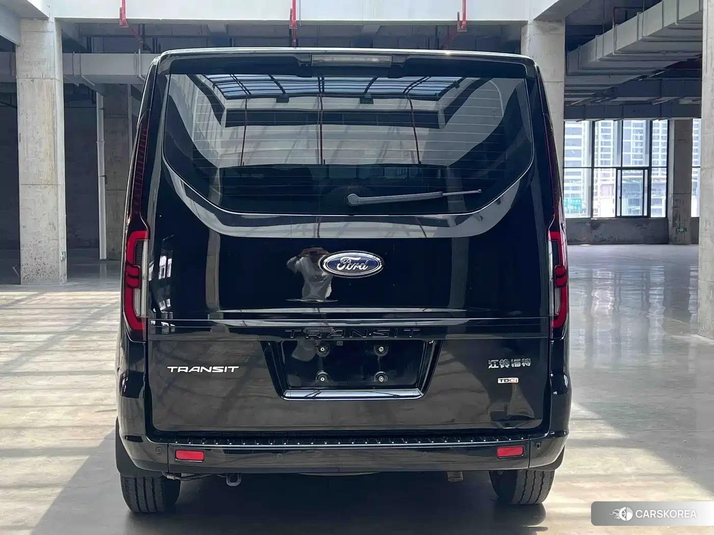 Ford Transit 2024 Черный из Китая, фото 3