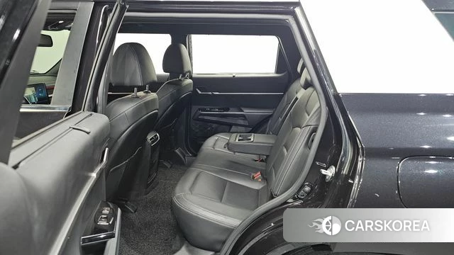 Ssangyong Torres 2022 Черный из Кореи, фото 3