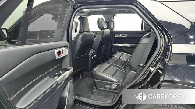 Ford Explorer 6th Generation 2022 Черный из Кореи, фото 3