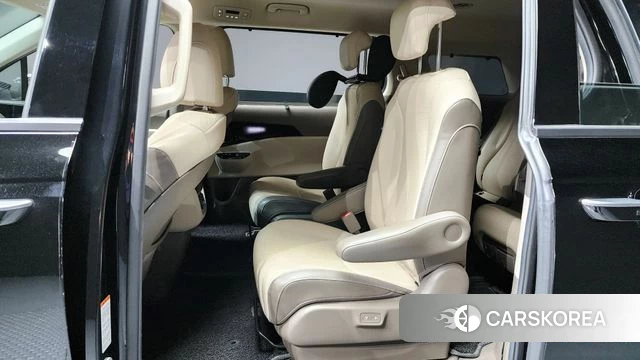 Kia Carnival 4th generation 2021 Черный из Кореи, фото 3