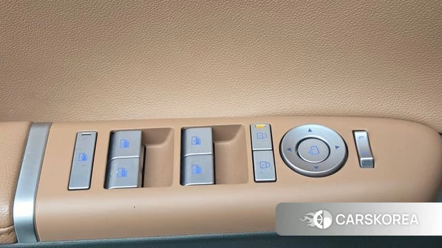 Hyundai Grandeur Hybrid (GN7) 2023 Белый из Кореи, фото 3
