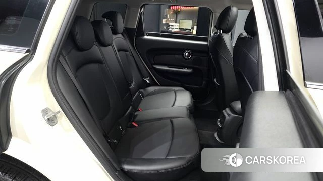 Mini Cooper Clubman 2018 Жемчужный цвет из Кореи, фото 3