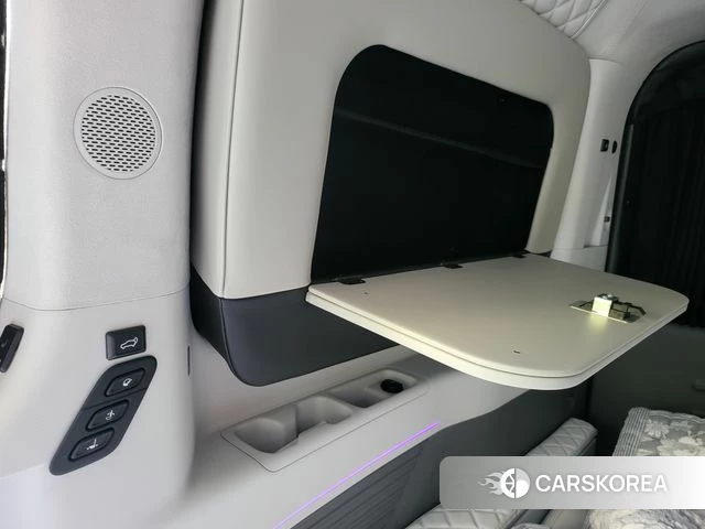 Hyundai Staria 2025 Белый из Кореи, фото 3