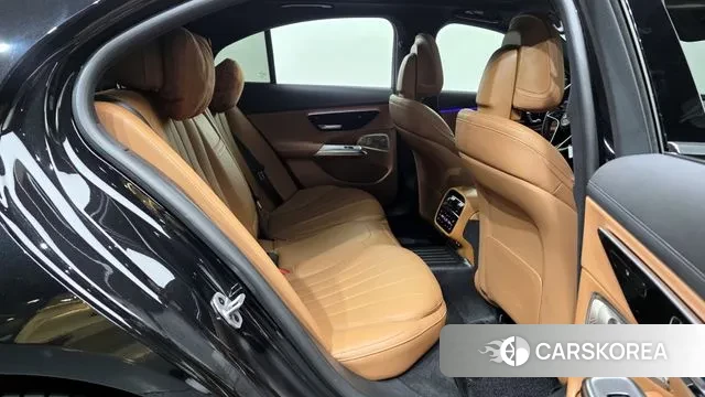 Mercedes-Benz E-Class W214 2024 Черный из Кореи, фото 3