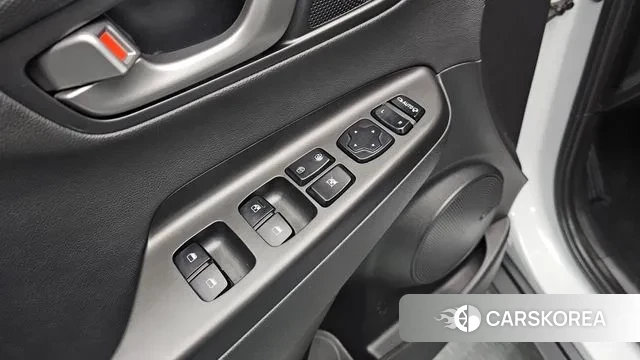 Hyundai Kona 2019 Белый из Кореи, фото 3