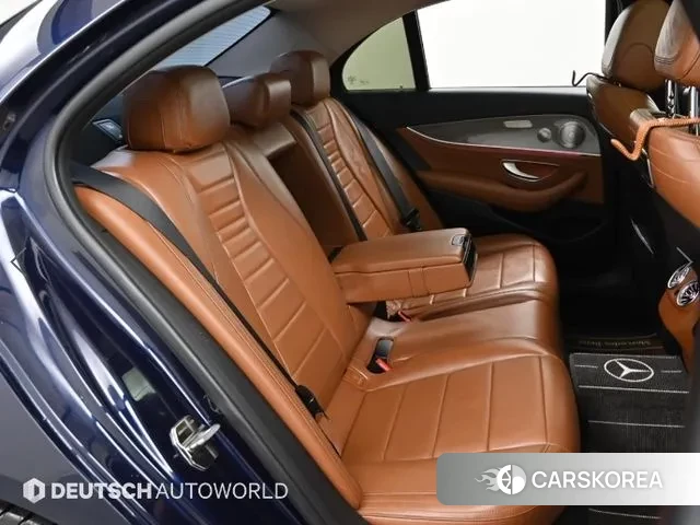 Mercedes-Benz E-Class W213 2019 Черный из Кореи, фото 3