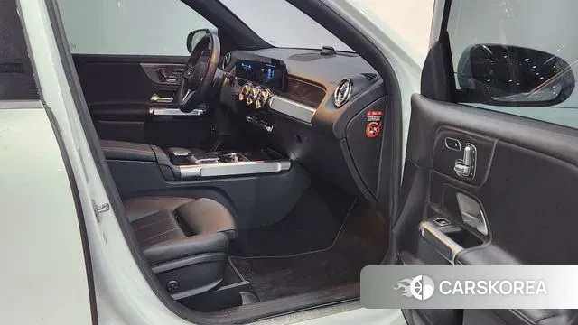 Mercedes-Benz GLB-Class X247 2021 Белый из Кореи, фото 3