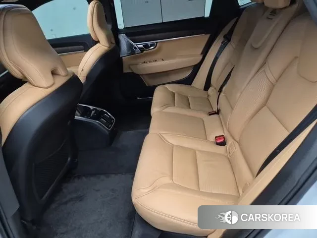 Volvo S90 2022 Белый из Кореи, фото 3