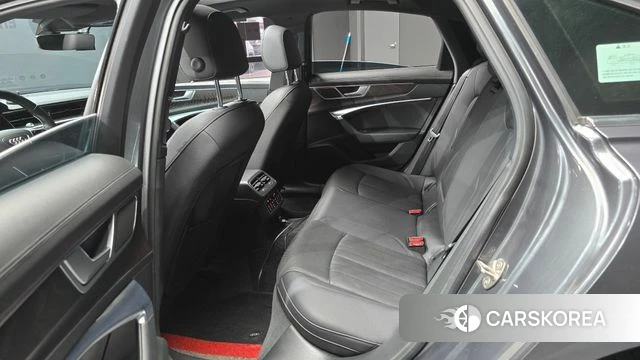 Audi A6 (C8) 2021 Серый из Кореи, фото 3