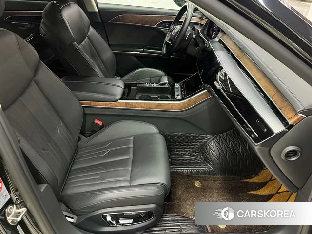 Audi A8 2020 Черный из Китая, фото 3