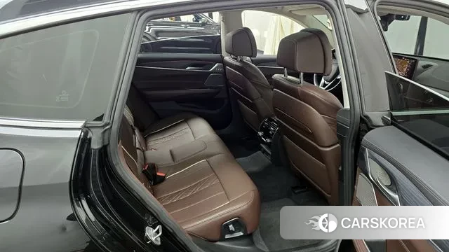 BMW 6 Series GT (G32) 2021 Черный из Кореи, фото 3