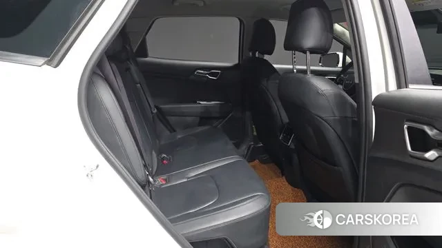 Kia Sportage 5th Generation Hybrid 2021 Белый из Кореи, фото 3