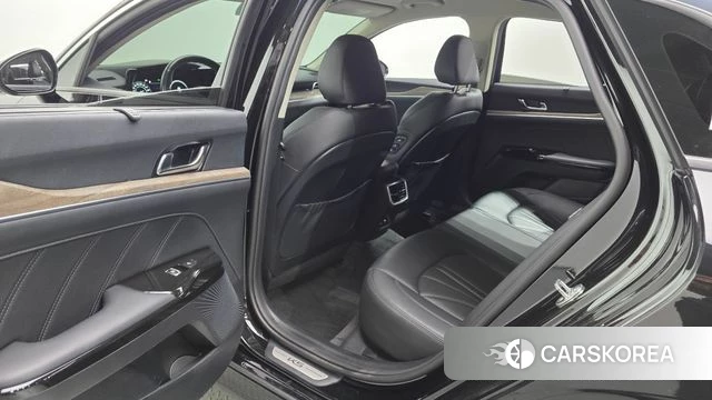 Kia K5 3rd generation 2023 Черный из Кореи, фото 3