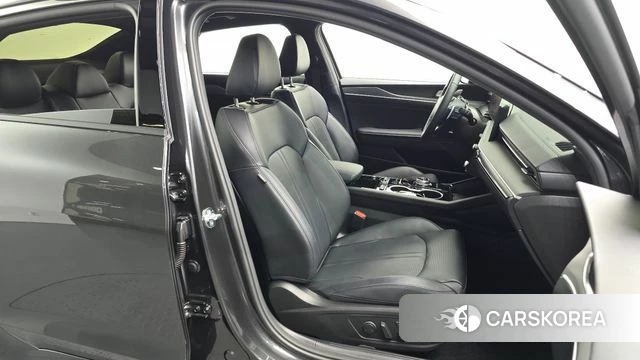 Kia The New K5 3rd generation 2025 Серый из Кореи, фото 3