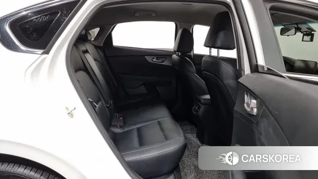 Kia Come New K3 2018 Белый из Кореи, фото 3