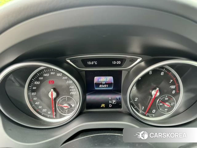 Mercedes-Benz GLA 2018 Белый из Китая, фото 3