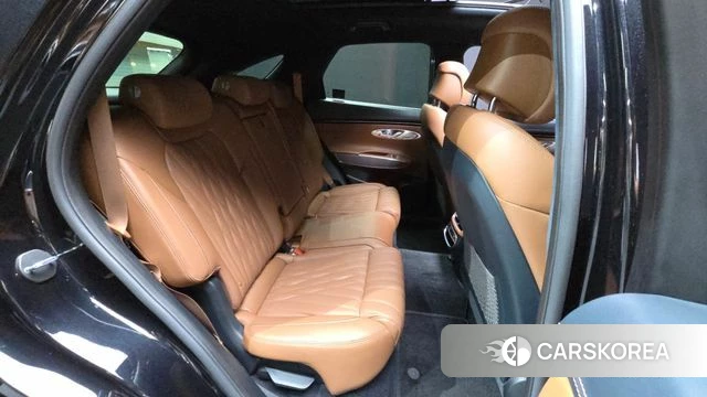 Genesis GV70 2023 Черный из Кореи, фото 3