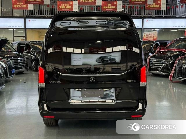 Mercedes-Benz V-class 2025 Черный из Китая, фото 3