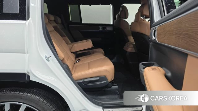 Hyundai Santa Fe (MX5) 2023 Белый из Кореи, фото 3