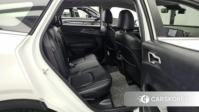 Kia Sportage 5th Generation 2023 Белый из Кореи, фото 3