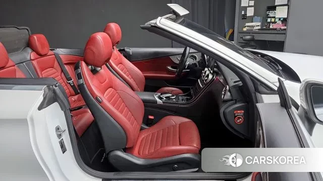 Mercedes-Benz C-Class W205 2023 Белый из Кореи, фото 3