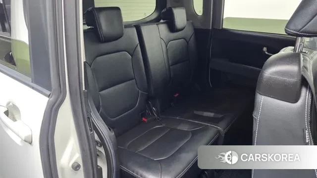 Kia The New Kia Ray EV 2023 Белый из Кореи, фото 3